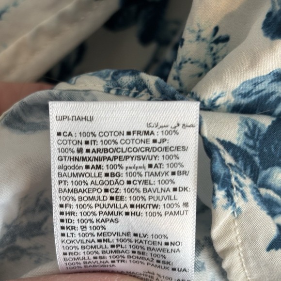 GAP x LoveShackFancy Top XL Button Down Cropped Boxy Floral Romantic Blue White - Picture 11 of 16